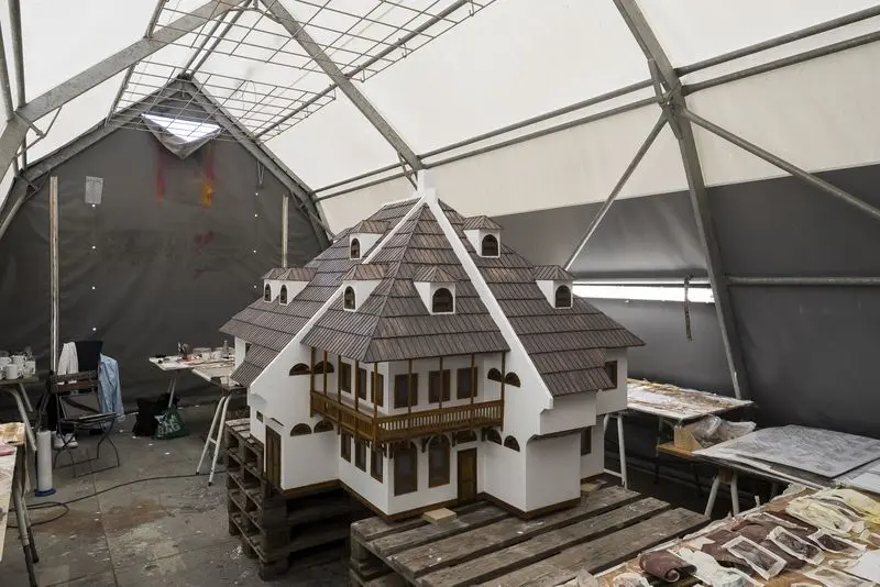 Amel Ibrahimović, Bosnian House Konak, 2012 revised 2017, model house installation. Photo: Torben Eskerod.